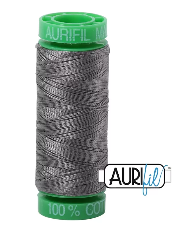 FIL COTON MAKO 40 AURIFIL 5004 Grey Smoke - Petite bobine de 150 mètres