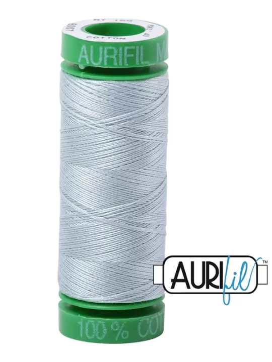 FIL COTON MAKO 40 AURIFIL 5007 Light Grey Blue - Petite bobine de 150 mètres