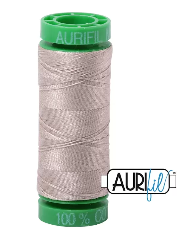 FIL COTON MAKO 40 AURIFIL 6711 Pewter - Petite bobine de 150 mètres