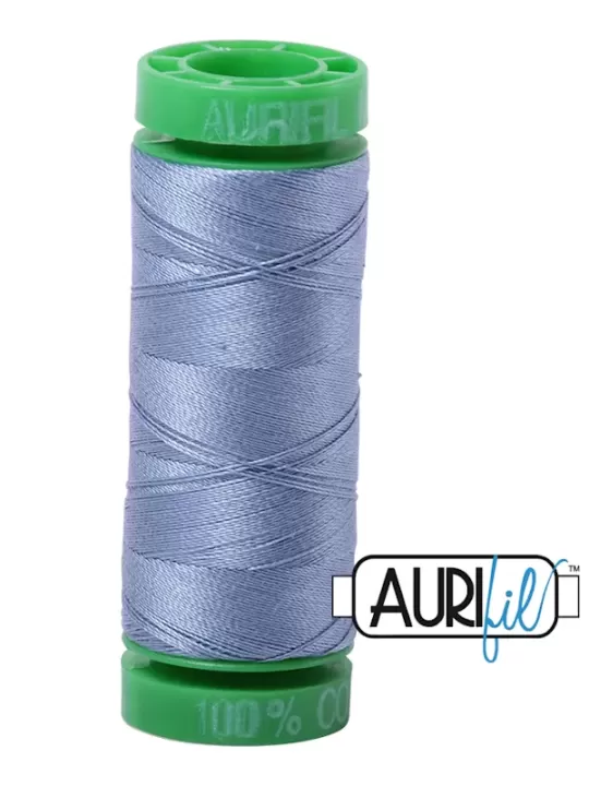 FIL COTON MAKO 40 AURIFIL 6720 Slate - Petite bobine de 150 mètres