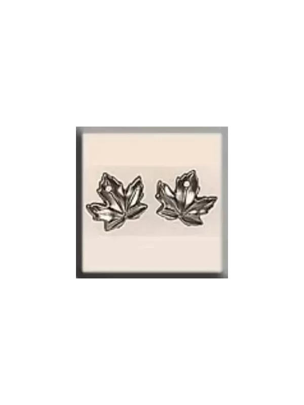 Charms MILL HILL 12199 Maple Leaf Matte Metallic - Glass Treasures