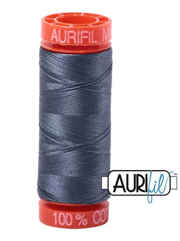 FIL COTON MAKO 50 AURIFIL 1158 Medium Grey - Petite bobine de 200 mètres