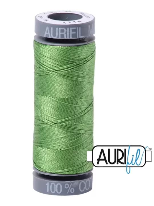 FIL COTON MAKO 28 AURIFIL 1114 Grass Green - Petite bobine de 100 mètres