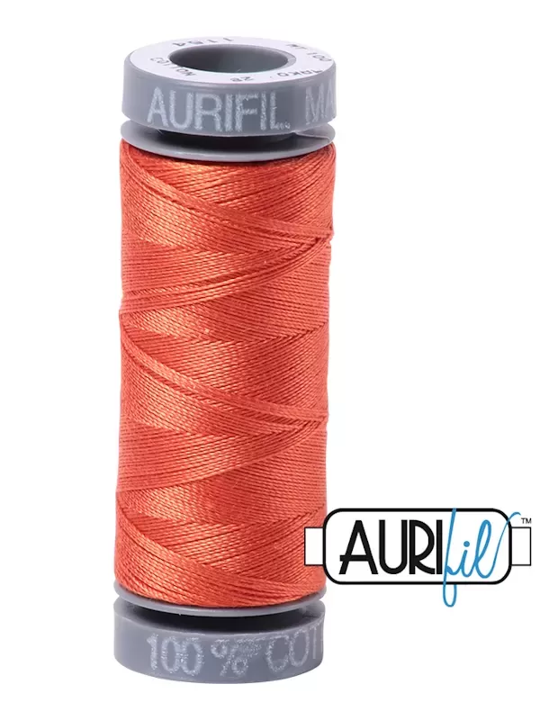 FIL COTON MAKO 28 AURIFIL 1154 Dusty Orange - Petite bobine de 100 mètres