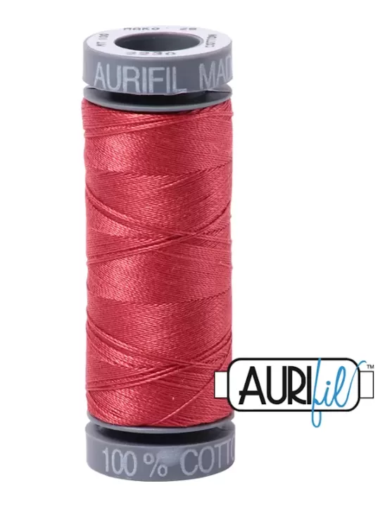 FIL COTON MAKO 28 AURIFIL 2230 Red Peony - Petite bobine de 100 mètres