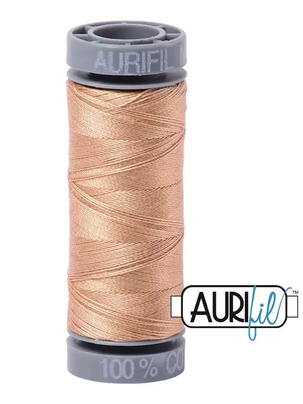 FIL COTON MAKO 28 AURIFIL 2318 Cachemire - Petite bobine de 100 mètres