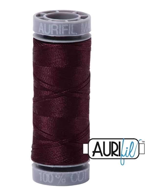 FIL COTON MAKO 28 AURIFIL 2465 Very Dark Brown - Petite bobine de 100 mètres