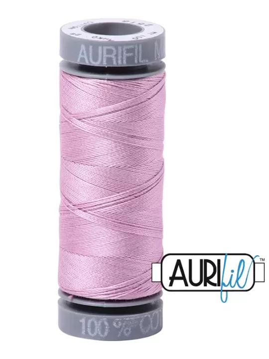 FIL COTON MAKO 28 AURIFIL 2515 Light Orchid - Petite bobine de 100 mètres