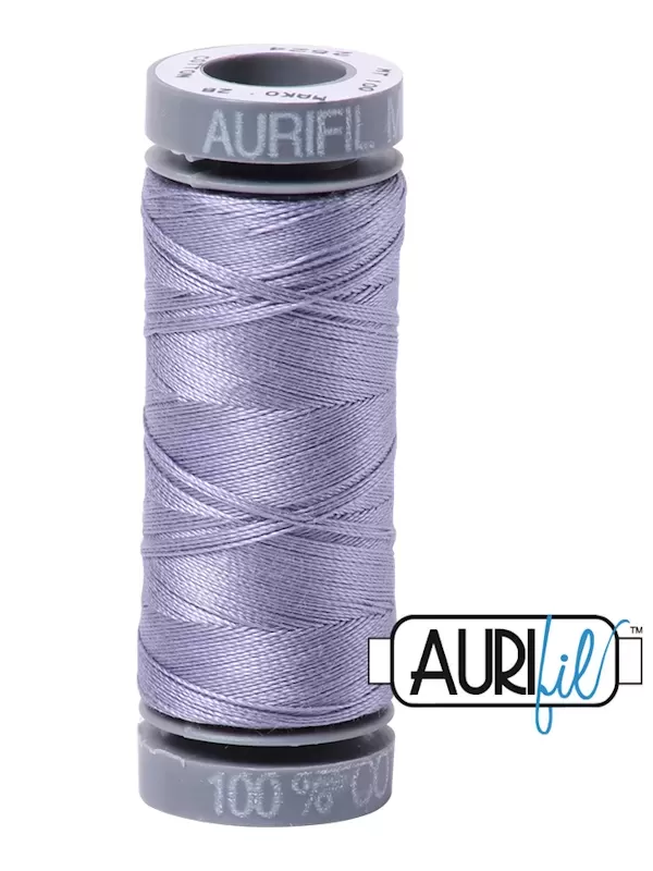 FIL COTON MAKO 28 AURIFIL 2524 Grey Violet - Petite bobine de 100 mètres