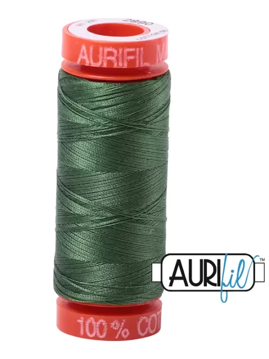 FIL COTON MAKO 50 AURIFIL 2890 Very Dark Grass Green - Petite bobine de 200 mètres