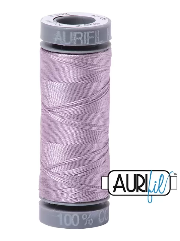 FIL COTON MAKO 28 AURIFIL 2562 Lilac - Petite bobine de 100 mètres