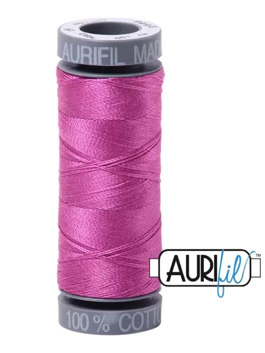 FIL COTON MAKO 28 AURIFIL 2588 Light Magenta - Petite bobine de 100 mètres