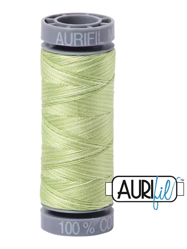 FIL COTON MAKO 28 AURIFIL 3320 Light Spring Green - Petite bobine de 100 mètres