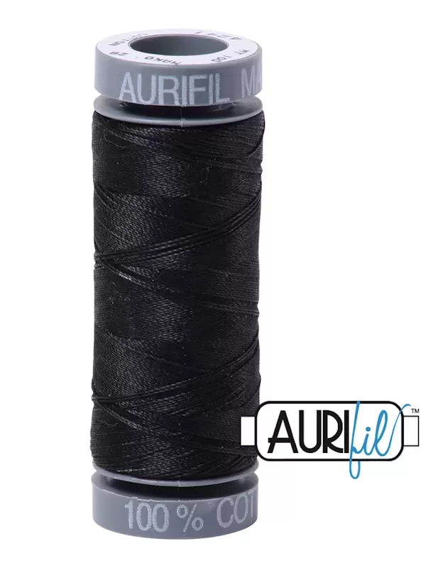 FIL COTON MAKO 28 AURIFIL 4241 Very Dark Grey - Petite bobine de 100 mètres