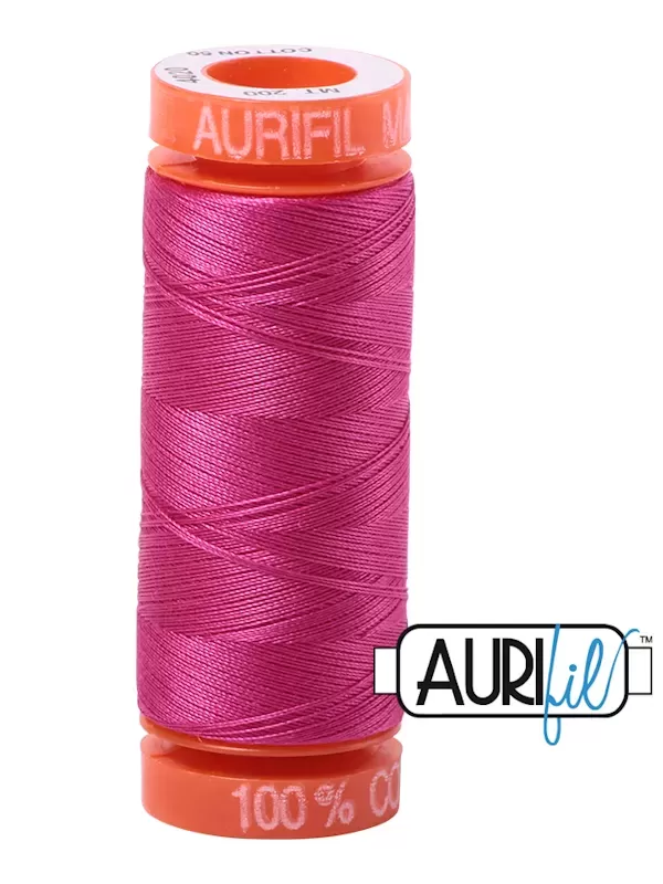 FIL COTON MAKO 50 AURIFIL 4020 Fuchsia - Petite bobine de 200 mètres