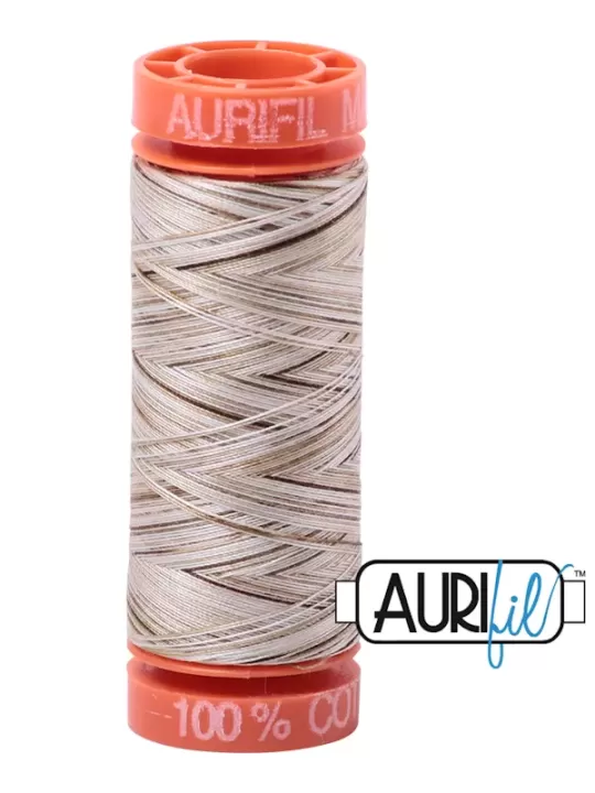 FIL COTON MAKO 50 AURIFIL 4667 Nutty Nougat - Petite bobine de 200 mètres