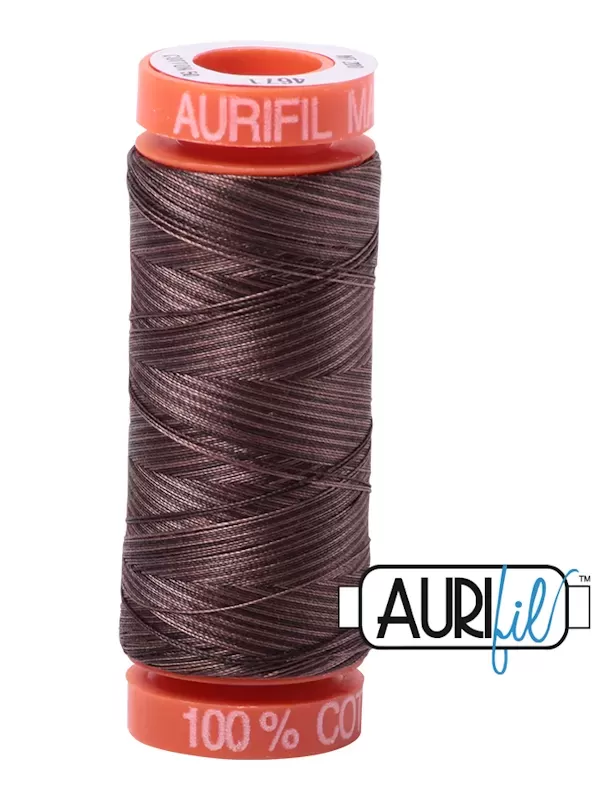 FIL COTON MAKO 50 AURIFIL 4671 Mocha Mousse - Petite bobine de 200 mètres