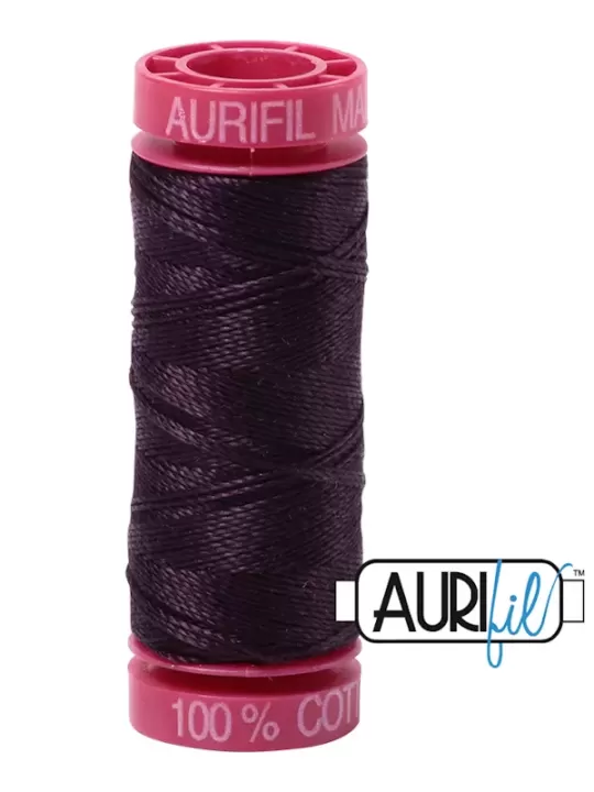 FIL COTON MAKO 12 AURIFIL 2570 Aubergine - Petite bobine de 50 mètres