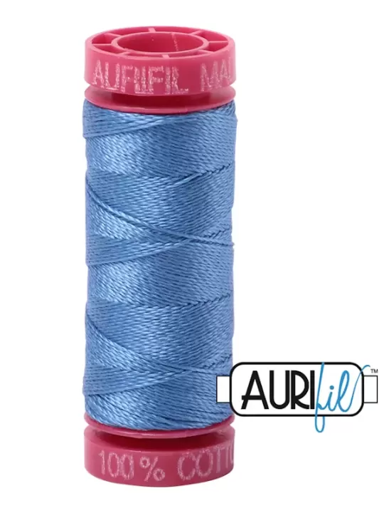 FIL COTON MAKO 12 AURIFIL 2725 Light Wedgewood - Petite bobine de 50 mètres