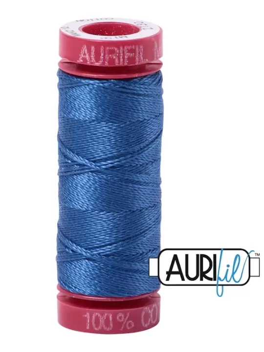 FIL COTON MAKO 12 AURIFIL 2730 Delft Blue - Petite bobine de 50 mètres