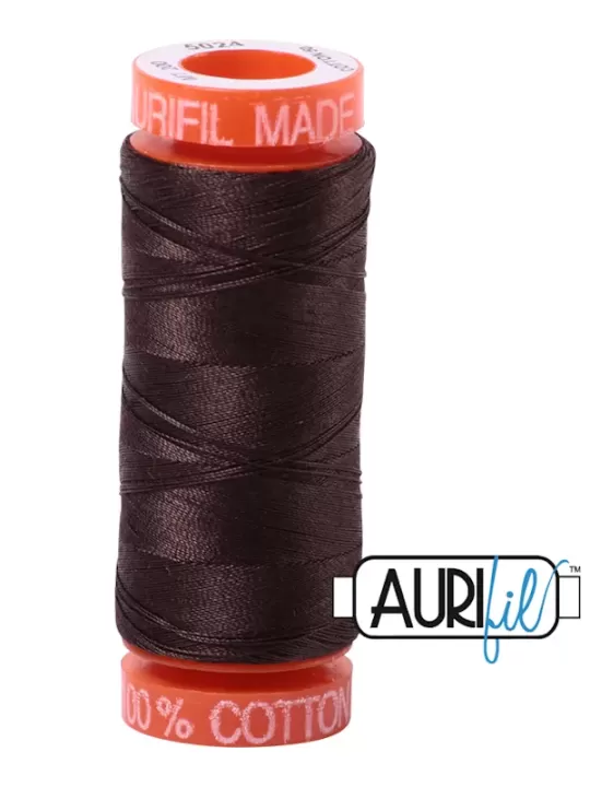 FIL COTON MAKO 50 AURIFIL 5024 Dark Brown - Petite bobine de 200 mètres