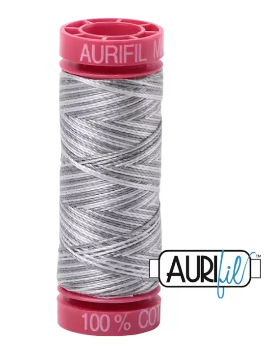 FIL COTON MAKO 12 AURIFIL 4670 Silver Fox - Petite bobine de 50 mètres