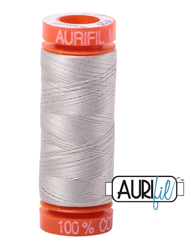 FIL COTON MAKO 50 AURIFIL 6725 Moondust - Petite bobine de 200 mètres