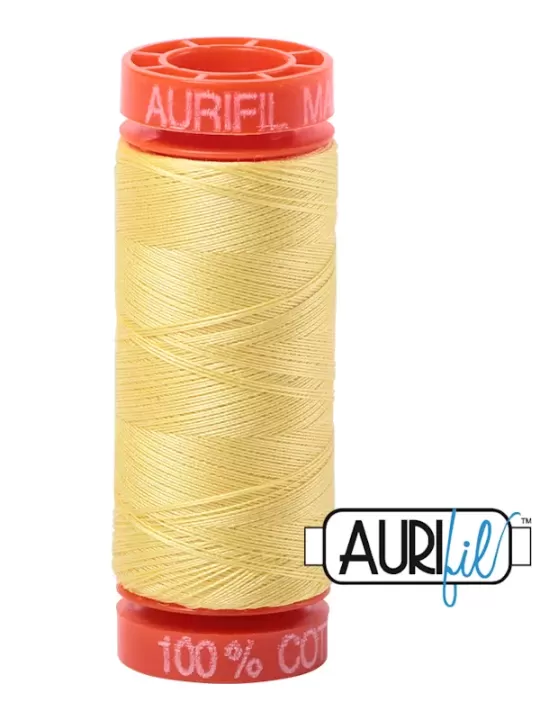 FIL COTON MAKO 50 AURIFIL 2115 Lemon - Petite bobine de 200 mètres