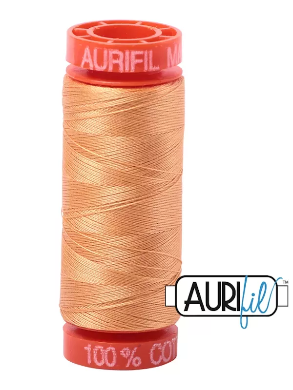 FIL COTON MAKO 50 AURIFIL 2214 Golden Honey - Petite bobine de 200 mètres