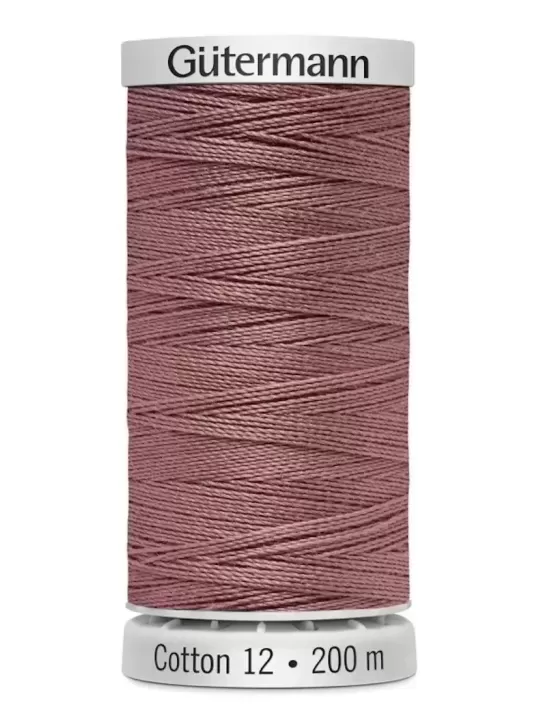 Fil Cotton 12 Gütermann 1304 Dewberry - 200 mètres