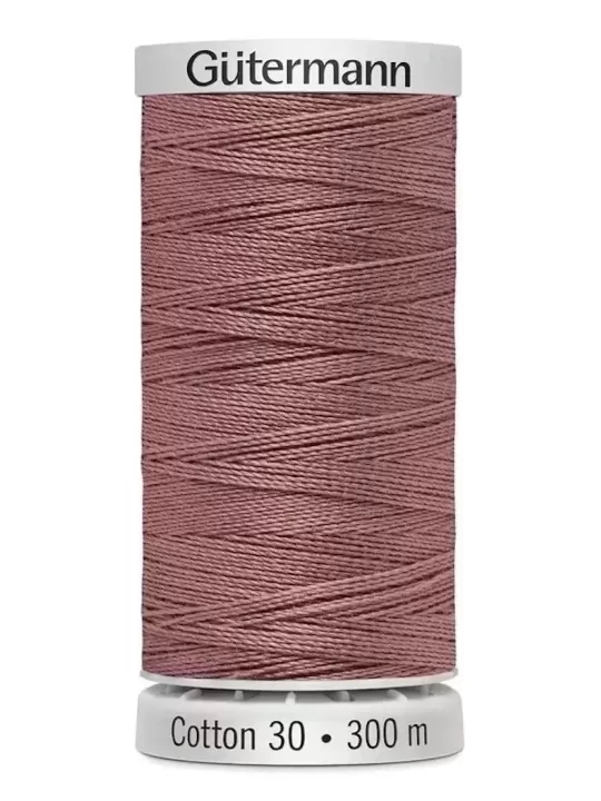 Fil Cotton 30 Gütermann 1304 Dewberry - 300 mètres