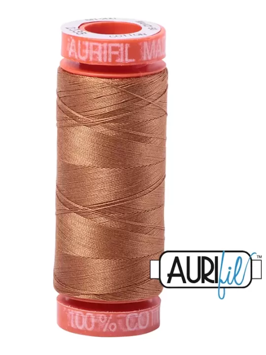 FIL COTON MAKO 50 AURIFIL 2335 Light Cinnamon - Petite bobine de 200 mètres