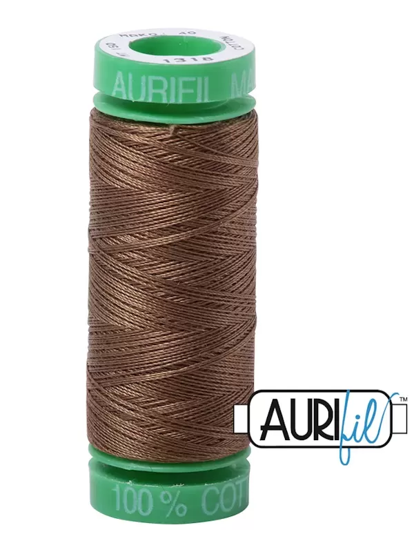 FIL COTON MAKO 40 AURIFIL 1318 Dark Sandstone - Petite bobine de 150 mètres