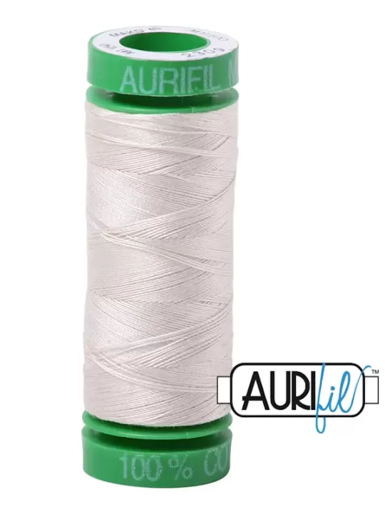 FIL COTON MAKO 40 AURIFIL 2309 Silver White - Petite bobine de 150 mètres