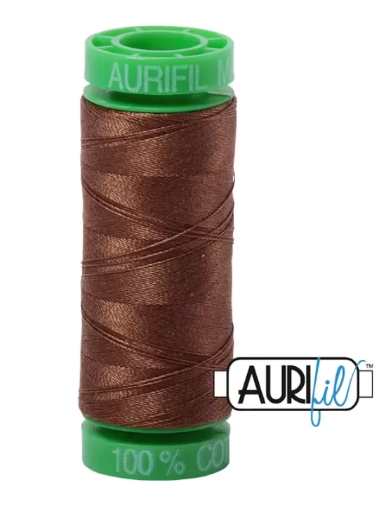 FIL COTON MAKO 40 AURIFIL 2372 Dark Antique Gold - Petite bobine de 150 mètres