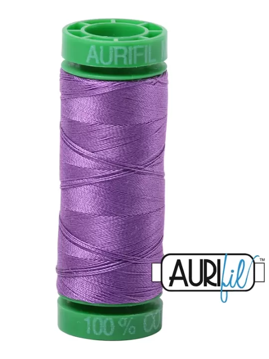 FIL COTON MAKO 40 AURIFIL 2540 Medium Lavender - Petite bobine de 150 mètres