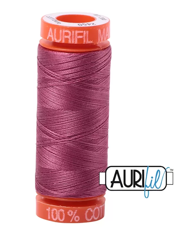 FIL COTON MAKO 50 AURIFIL 2450 Rose - Petite bobine de 200 mètres