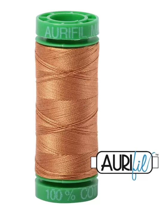 FIL COTON MAKO 40 AURIFIL 2930 Golden Toast - Petite bobine de 150 mètres