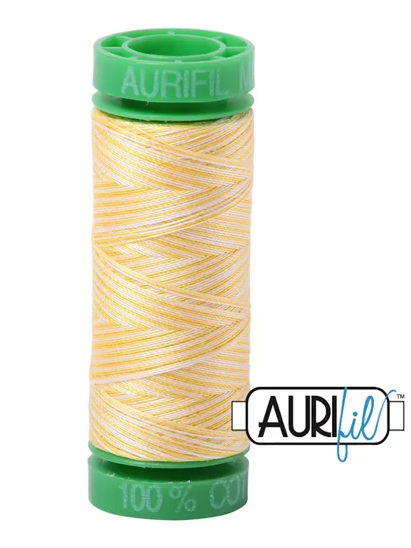 FIL COTON MAKO 40 AURIFIL 3910 Lemon Ice - Petite bobine de 150 mètres