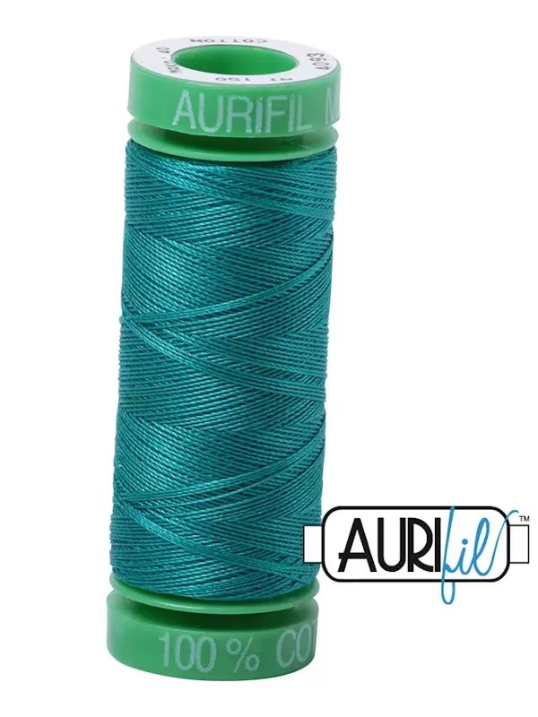 FIL COTON MAKO 40 AURIFIL 4093 Jade - Petite bobine de 150 mètres