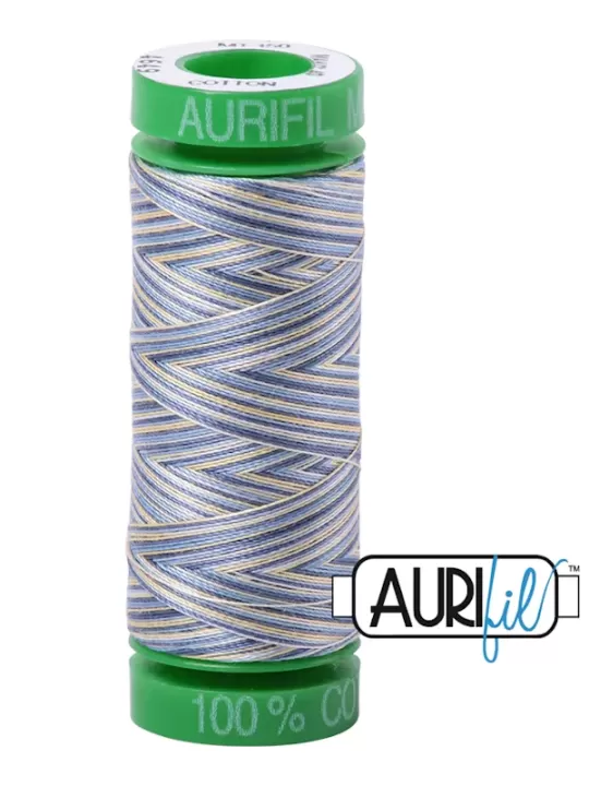 FIL COTON MAKO 40 AURIFIL 4649 Lemon Blueberry - Petite bobine de 150 mètres