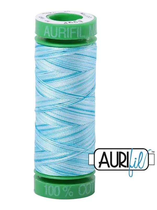 FIL COTON MAKO 40 AURIFIL 4663 Baby Blue Eyes - Petite bobine de 150 mètres